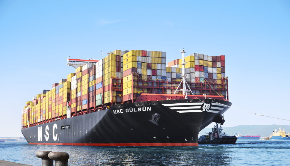 ROMSLIG: MSC har satset sterkt på de virkelig store containerskipene, de såkalte Ultra Large Container Vessels. Her selskapets største, MSC Gülsün med en kapasitet på 23,756 TEU.