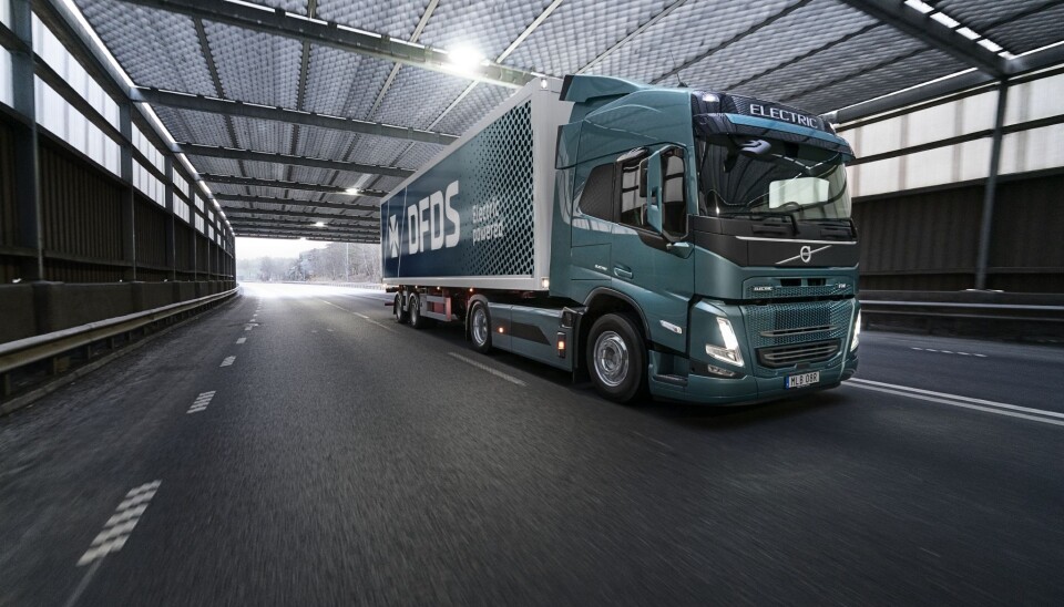 En Volvo FM Electric skal opereres av DFDS og forsyne Volvos fabrikk ved Göteborg med reservedeler.