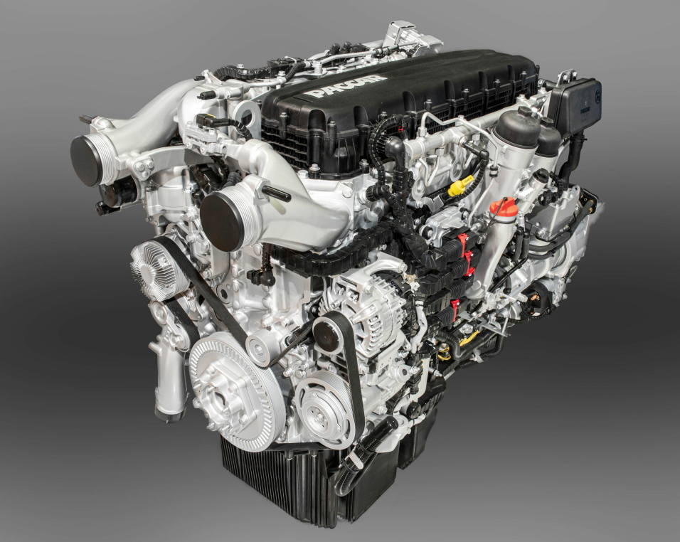 FORBEDRET: Motorene har fått en kraftig overhaling med bedret forbrenning ved at den har nye dyser, ny topp og en ny blokk samt ny stempeldesign. Her MX-13 motoren som har maksimalt 530 hk.