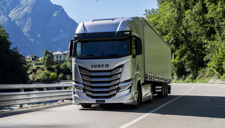 UTVENDIG: Iveco S-Way har fått nye deksler som forbedrer luftflyten rundt førerhuset.