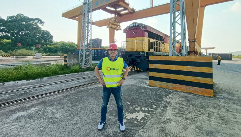 Administrerende direktør for ColliCare i Kina, Eddie Wang, er mannen som gjør togtransport til Norge mulig.