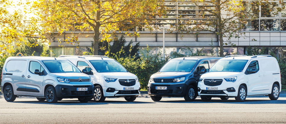 STOR FAMILIE: Er det trillinger, firlinger, femlinger eller kanskje blir det sekslinger etter hvert. Det som i hvert fall er sikkert, er at maksimalt fem av dem kommer til Norge da Vauxhall kun selges i UK. Fra v. Citroën e-Berlingo, Vauxhall Combo-e, Peugeot e-Partner og Opel Combo-e. De første Toyota Proace City Electric kundene skal få biler i løpet av året, mens for de andre merkene vil trolig de første kundebilene bli utlevert over nyttår. Så får vi se om Fiat etter hvert lanserer en elektrisk Doblo på denne plattformen.
