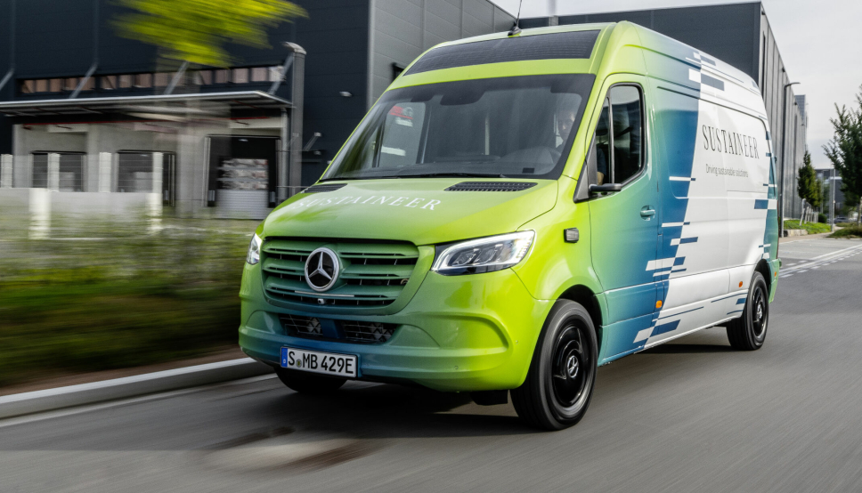 Mercedes-Benz Sustaineer reduserer energiforbruket og renser luften.
