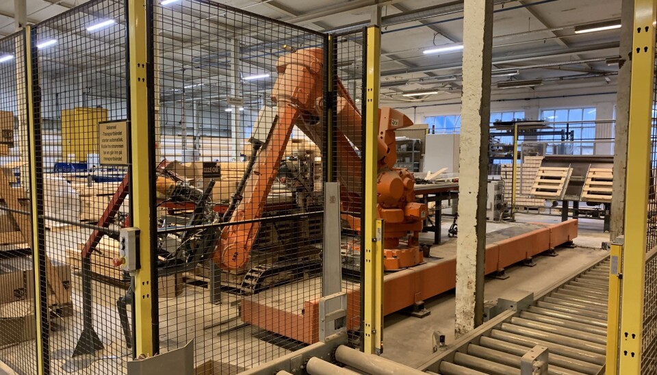ROBOTPRODUKSJON: I 2016-2017 investerte Pallegrossisten AS nær en årsomsetning i robotisering og automatisering.