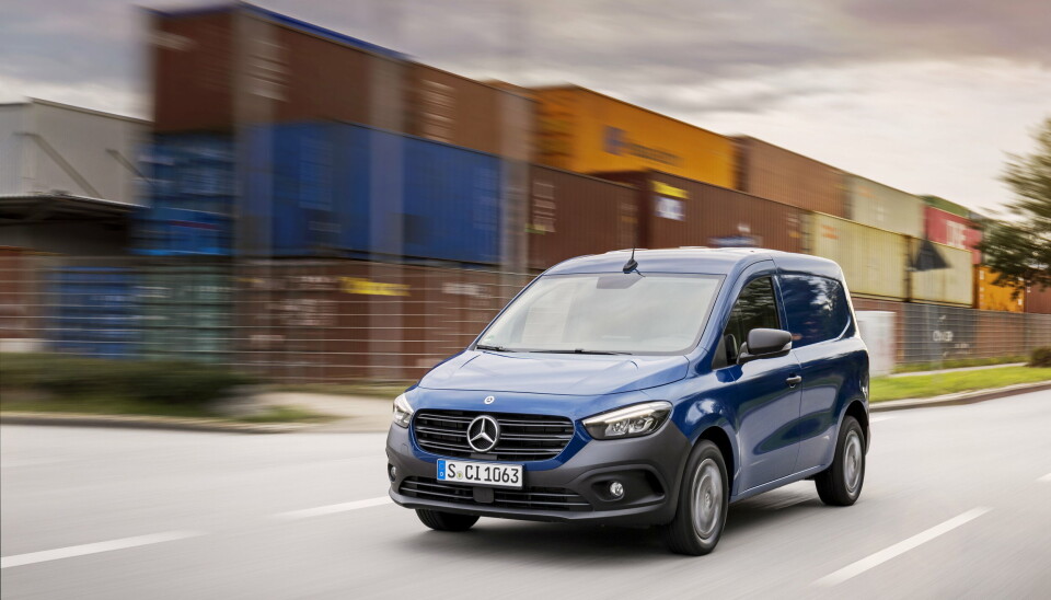 CITAN: Helt nye Mercedes-Benz Citan vant Van of the Year 2022 sammen med Renault Kangoo. Bilene er totalt redesignet og bringer flere nyheter inn i det lette varebilsegmentet. CITAN: Helt nye Mercedes-Benz Citan vant Van of the Year 2022 sammen med Renault Kangoo. Bilene er totalt redesignet og bringer flere nyheter inn i det lette varebilsegmentet.