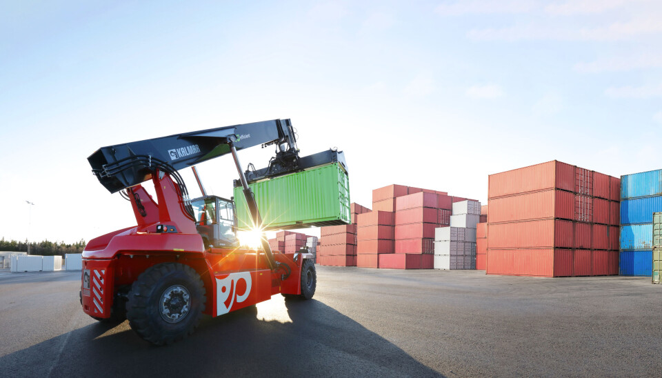 Kalmar Electric Reachstacker ble lansert nylig, og Westport skal få sin levert til høsten. Kalmar Electric Reachstacker ble lansert nylig, og Westport skal få sin levert til høsten.