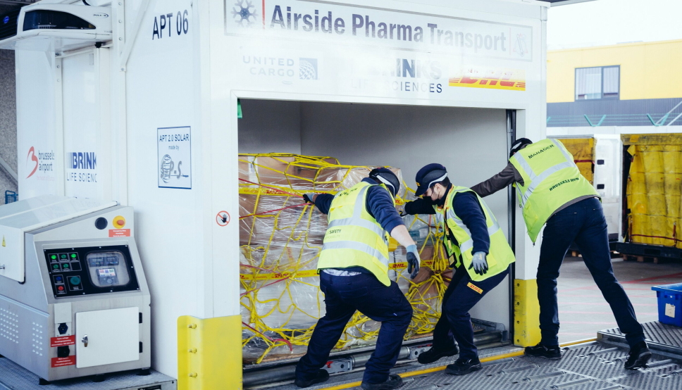 Har levert to milliarder vaksinedoser