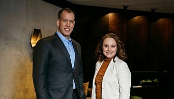 Lars Olav Olaussen blir konsernsjef i nye Komplett Group, og Susanne Holmström fortsetter som administrerende direktør i NetOnNet, samtidig som hun inntar rollen som viseadministrerende direktør i Komplett Group.