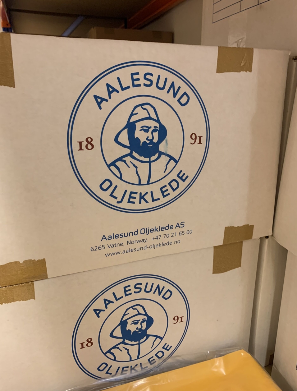 TRADISJONSRIK: Fra 1891 og «still going strong» - Aalesund Oljeklede.