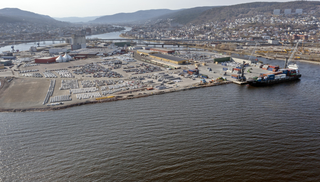 Drammen Havn er Norges viktigste bilhavn. Fra i sommer får havna ny direktør.