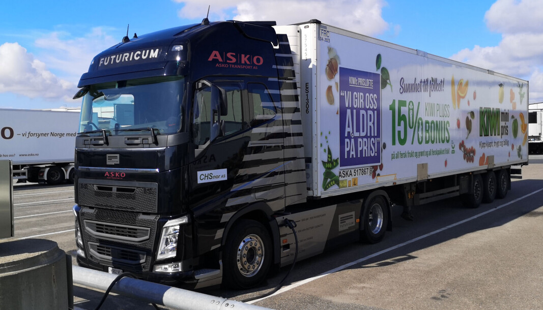Bilens varemerke er Futuricum og er bygget på et Volvo-chassis. Bilens varemerke er Futuricum og er bygget på et Volvo-chassis.