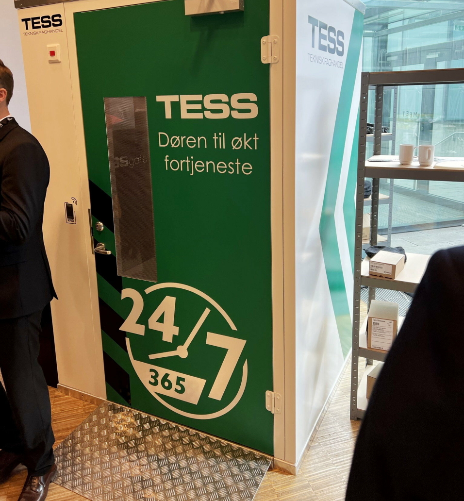 RFID-BASERT: Med adgangskontroll får Tess full kontroll på uttak av varer hos sine kunder.