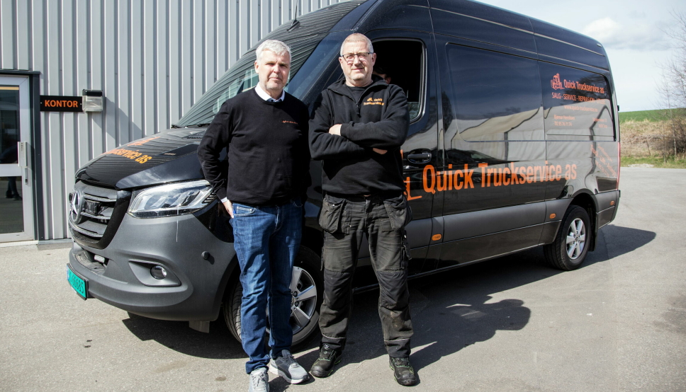 NYE MERKER: Erik Nicolaisen (til venstre) og Bjørnar Henriksen i Quick Truckservice bygger opp merkene Yale og Carer i Norge.
