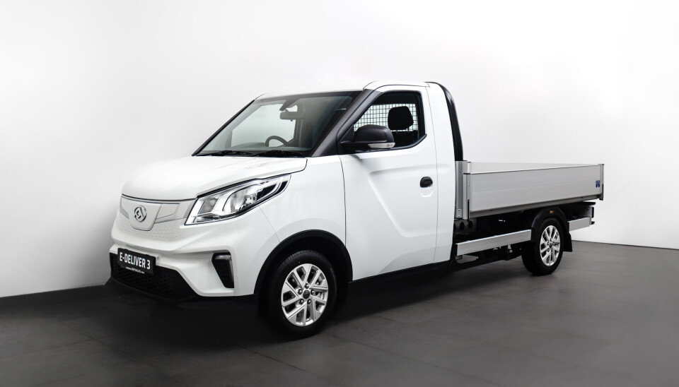 PICKUP: Nå kommer bilen også som chassis slik at man kan bygge skap eller plan. PICKUP: Nå kommer bilen også som chassis slik at man kan bygge skap eller plan.