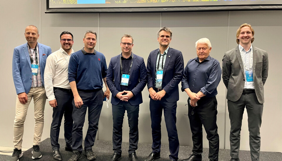 Disse bidro på Oslo kommunes konferanse på Nova Spektrum i Lillestrøm 14. juni i forbindelse med elektrisk mobilitets-arrangementet EVS35. Fra venstre: Marius Råstad (Asko), Gilberto Enkerlin (Tom Wilhelmsen AS), Kai Vegar Østnes (Braathen Landskapsentreprenør AS), Lars Sveen (DB Schenker), Einar Wilhelmsen (byråd for finans i Oslo kommune), Svein Busch Iversen (OsloBuss AS) og Petter Nergård Christiansen (klimaetaten, Oslo kommune)