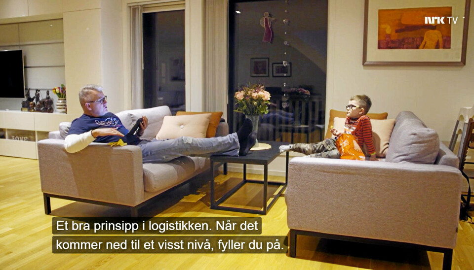 POTETGULL-LOGISTIKK: Gjert viste fram logistikkens ABC i en episode av Team Ingebrigtsen i fjor høst. Skjermdump: NRK