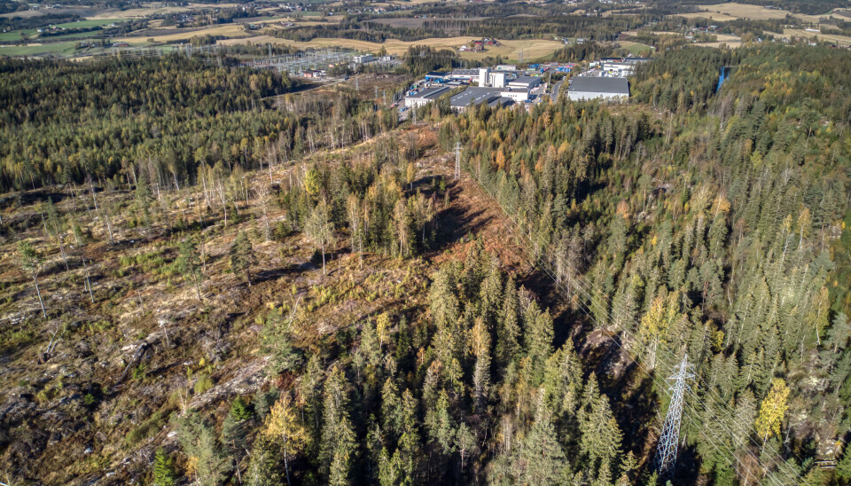 AUSENFJELL: Her på Ausenfjell, åtte minutter øst for E6, videreutvikler Bulk et industriområde. AUSENFJELL: Her på Ausenfjell, åtte minutter øst for E6, videreutvikler Bulk et industriområde.