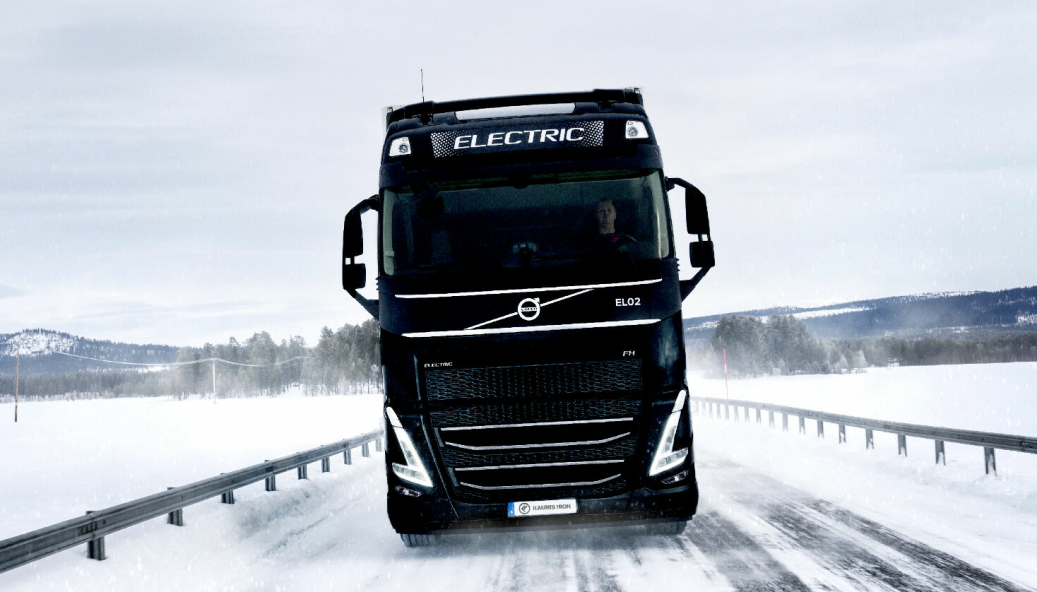Volvo-lastebiler med 90 tonn totalvekt skal kjøres på batteri i Nord-Sverige om få år.