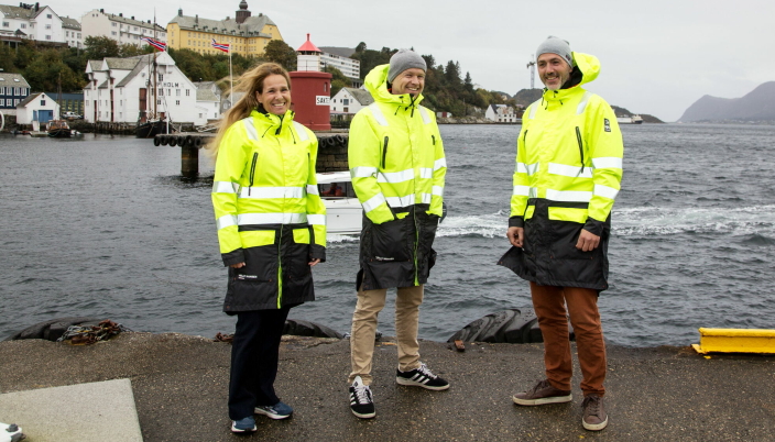 EN HAVN I VINDEN: Ålesund Havn satser offensivt. Fra venstre: Markedskonsulent Synnøve Johnsen, havnefogd Ole Christian Fiskaa og økonomisjef Torgeir Emblem.