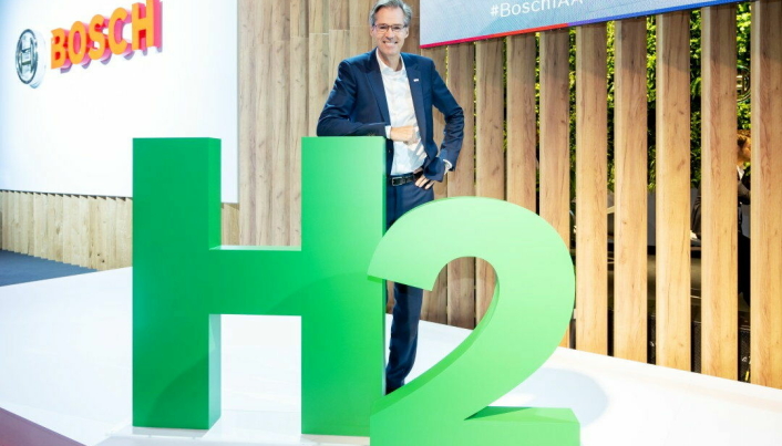 FREMTIDEN: - Hydrogen vil være en viktig energibærer for fremtidens transport-behov, sier Dr. Markus Heyn, sjef for mobilitetsløsninger hos Robert Bosch Gmb