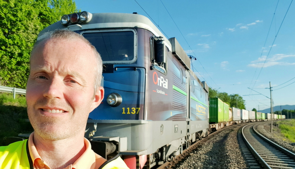VIL SATSE: Henning Aandal i Onrail håper å kunne flytte en god del av godset Green Cargo lar ligge igjen på skinnene etter at de trekker seg ut.