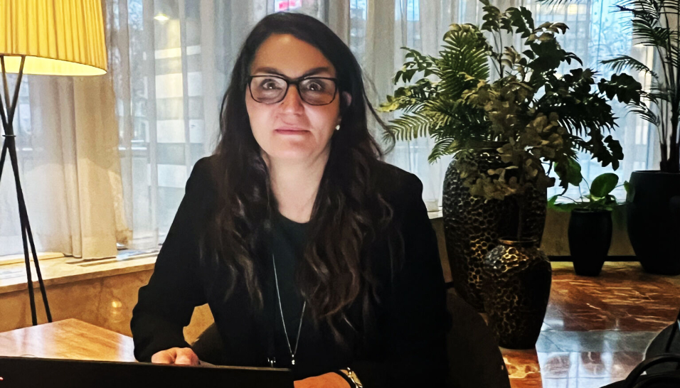 CEO Gitte Gard Talmo i Eidesvik Offshore jobber hardt for å kutte rederiets utslipp, men etterlyser hjelp for å gjøre driften av klimavennlige skip økonomisk bærekraftig.