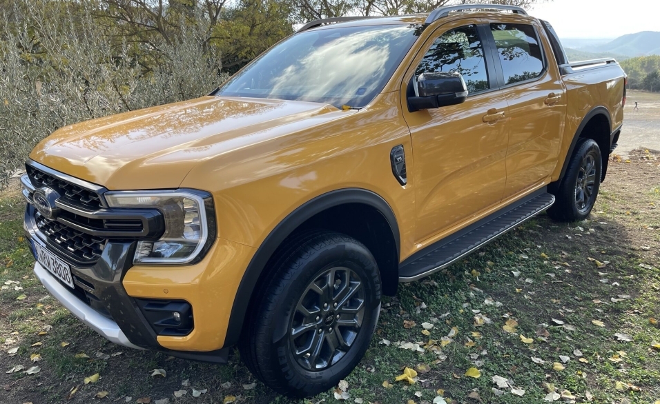 KOMMERT: Også Fords populære pickup, Ranger, kommer i ny versjon i løpet av 2023.