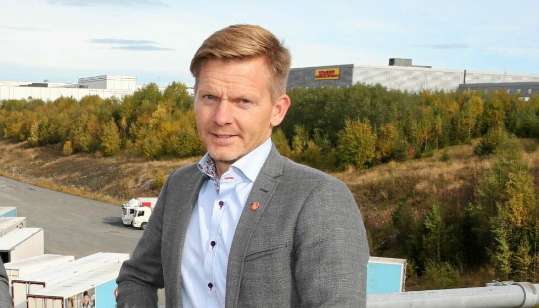 Høyres stortingsrepresentant Tage Pettersen, er fra tiden som ordfører i Moss, ønsker lengre vogntog på norske veier.