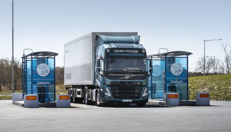 Volvos nyeste gasslastebil er 4 % mer effektiv, får en ny motorvariant på 500 hk og 10 prosent større gasstank.