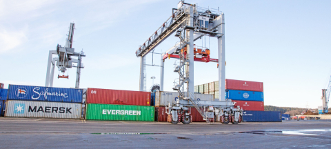 248 TEUs ga rekord