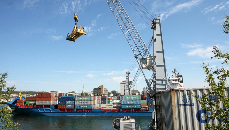 KRISTIANSAND: Den største havnen på Sørlandet er tilbake på normalnivået får pandemien, men hadde en liten nedgang i containergods i 2022.