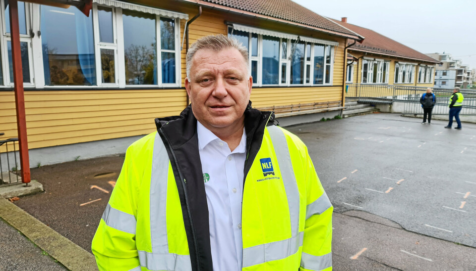 Geir A. Mo i NLF frykter at det blir enda vanskeligere å rekruttere yrkessjåfører med det nye lovforslaget. Geir A. Mo i NLF frykter at det blir enda vanskeligere å rekruttere yrkessjåfører med det nye lovforslaget.