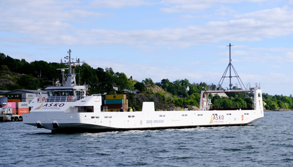 MS Marit på farten over Oslofjorden. MS Marit på farten over Oslofjorden.
