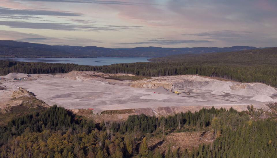 Eiendomsaktøren Logistic Contractor disponerer rundt 450 mål tomt på Holmenga i Eidsvoll. Her skal Ahlsell nå bygge sitt nye logistikksenter. Området ligger på på motsatt av E6 fra Nebbenes.