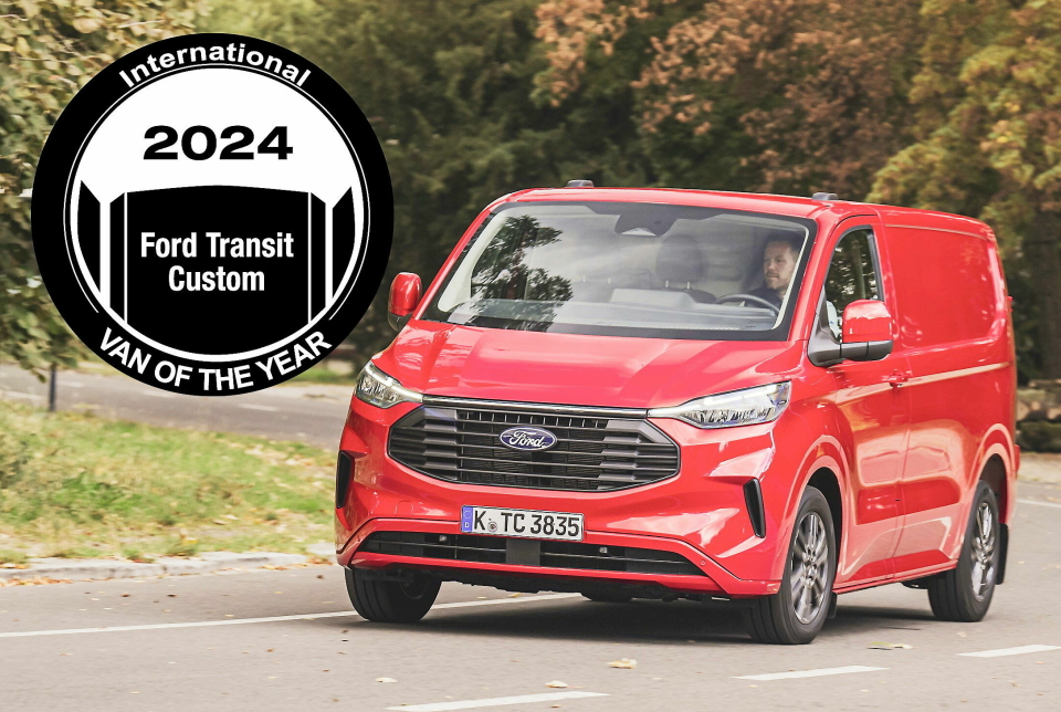 VINNEREN: Ford Transit Custom vinner årets varebil 2024 med den helt nyutviklede bilen.
