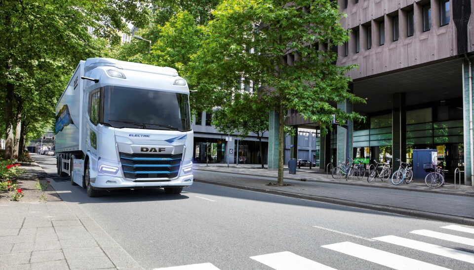 TESTER: DAF XD og DAF XF Electric skal delta i et britisk program med elektriske kjøretøyer for å teste utslippsfri langtransport.