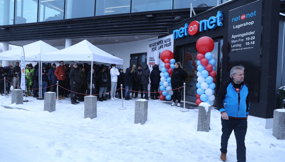 NetOnNet ble en del av Komplett Group siden 2022 og har en stor butikk .