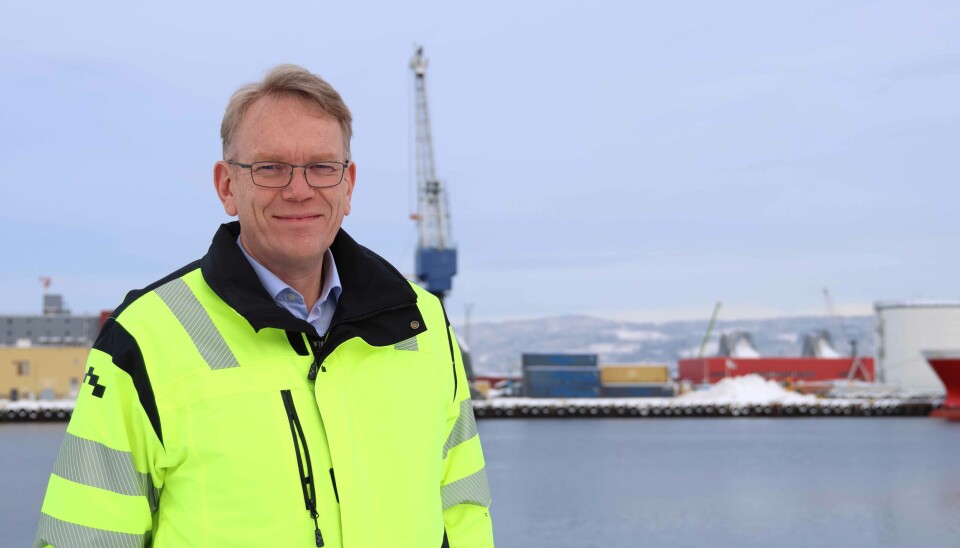 Havnedirektør i Drammen Havn, Arne Fosen, forventer en ganske stabil utvikling i bilimporten, men understreker at han er en like dårlig spåmann som alle andre.