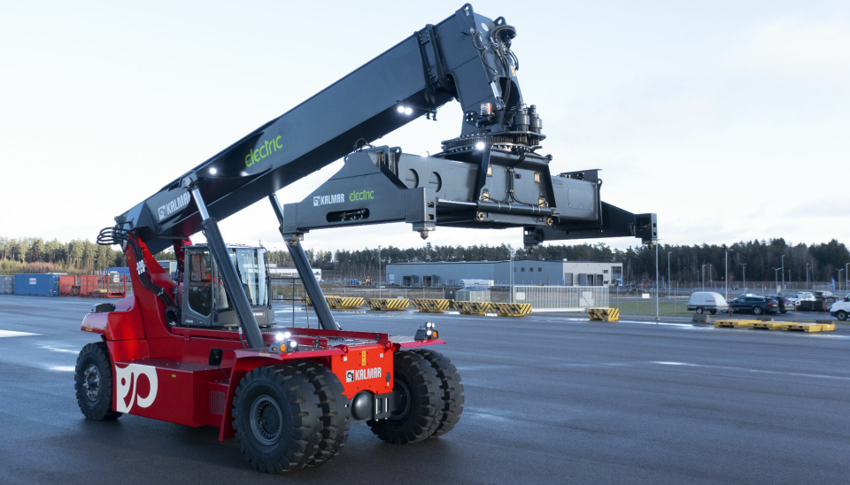 To elektriske reachstackere er blant utstyret Kalmar skal levere til Wallenius Wilhelmsen i USA.