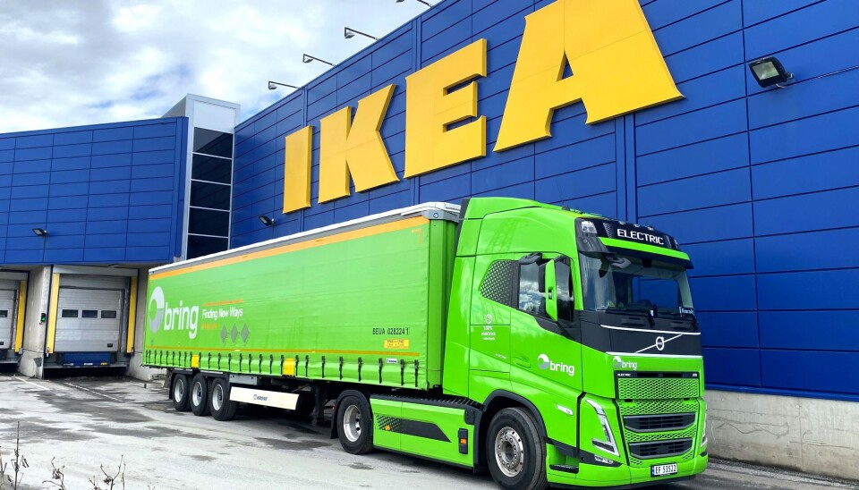 Elektriske lastebiler skal nå frakte Ikeas varer fra togterminaler og til Ikeas varehus.