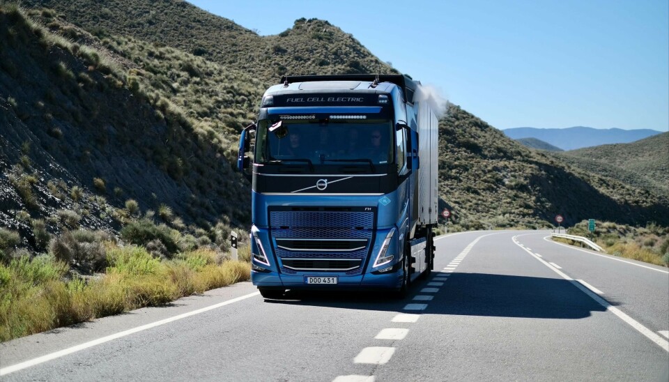 PÅ VEI: I 2026 skal Volvo starte testingen av lastebiler med hydrogen forbrenningsmotorer på landeveien.