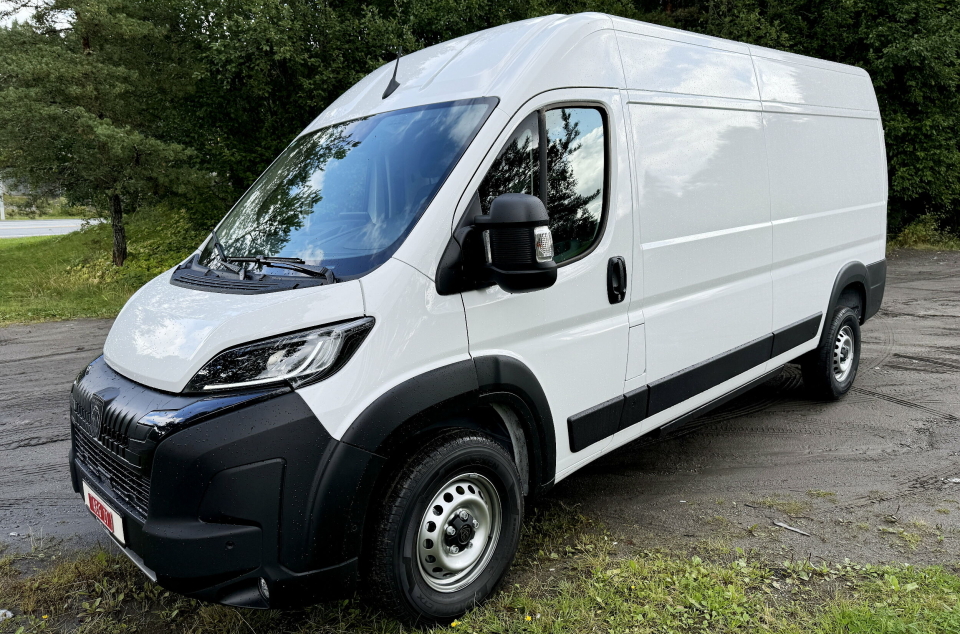 FØRSTE: e-Boxer ble den første av firlingene som ankom Norge. Rekkevidden er imponerende med 420 km, vi oppnådde mer....